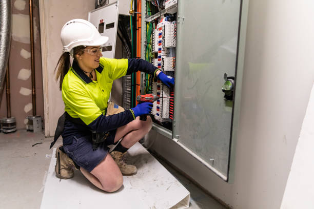 Best Electrical Outlet Repair  in Hartshorne, OK
